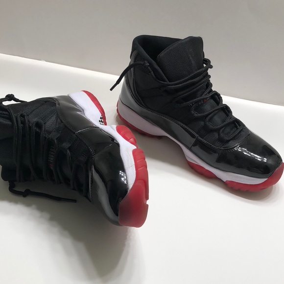 Jordan Other - SOLD!!Jordan 11 Playoffs  Sz11 USED